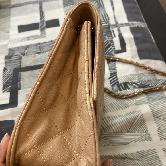 Charles n Keith bag - Picture 6 of 6